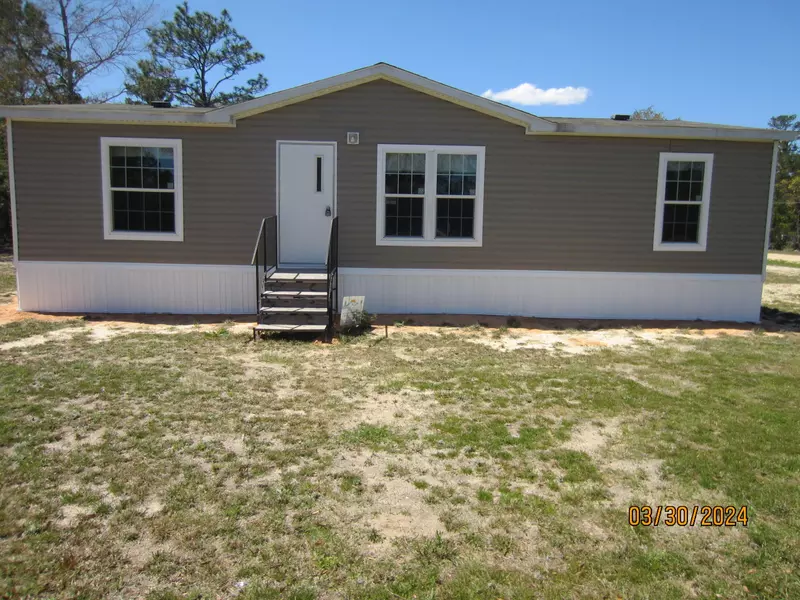 560 Shorey Drive, Defuniak Springs, FL 32433