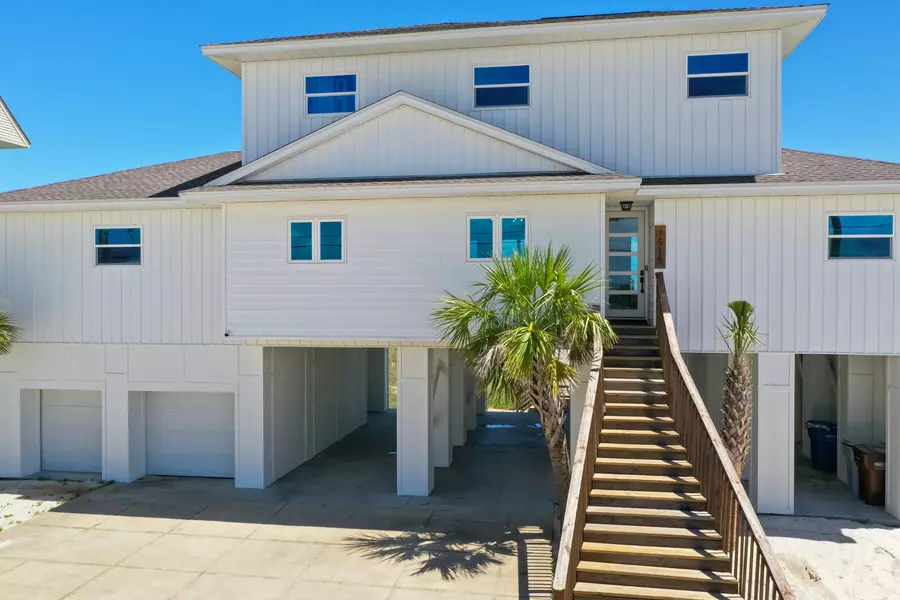 7515 Gulf Boulevard, Navarre, FL 32566