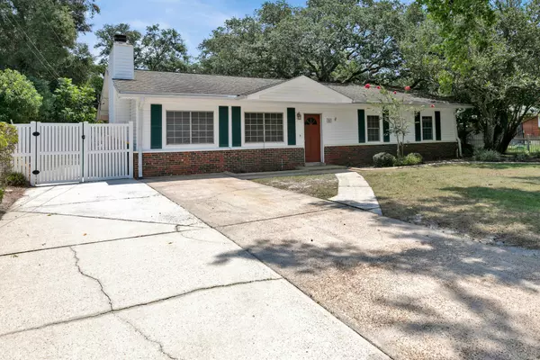 Mary Esther, FL 32569,4 Camellia Drive