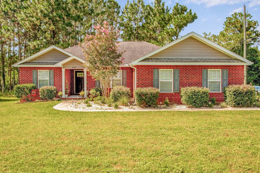 2890 Azalea Avenue, Crestview, FL 32539