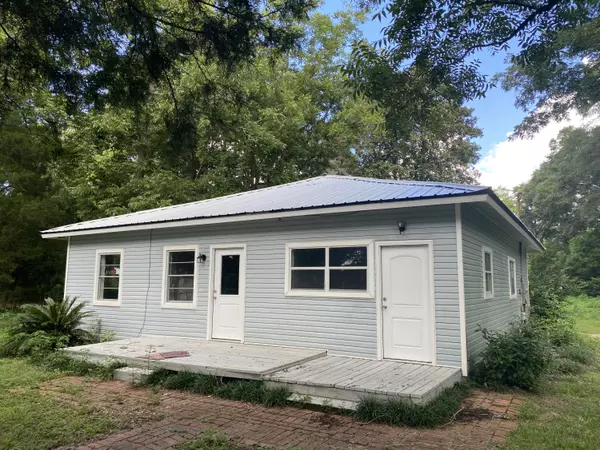 340 S 20Th Street, Defuniak Springs, FL 32435