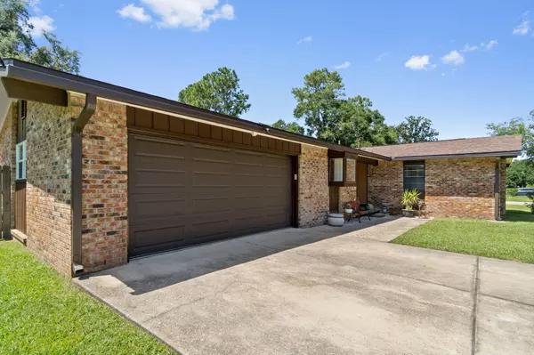 Fort Walton Beach, FL 32547,628 Overbrook Drive