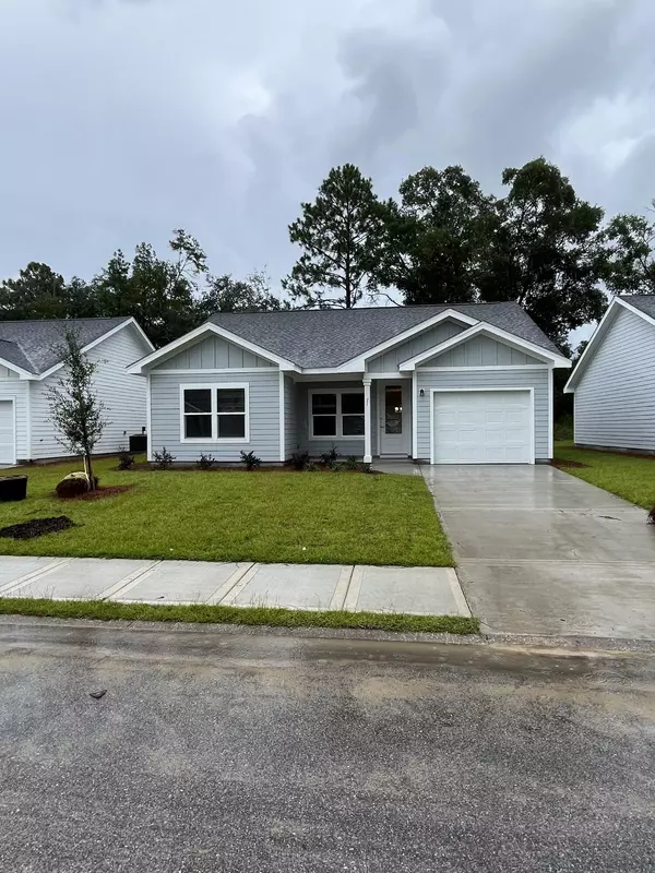 81 Bradford Court, Freeport, FL 32439