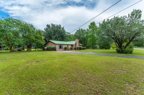 Crestview, FL 32539,3427 Auburn Road