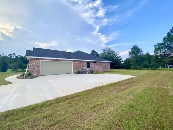 Crestview, FL 32539,6023 Bird Drive