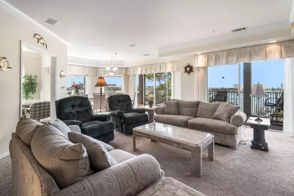 Destin, FL 32541,212 Harbor Boulevard  #Unit 304