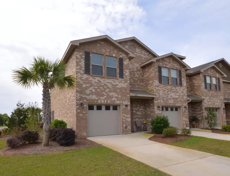 8903 White Ibis Way, Navarre, FL 32566