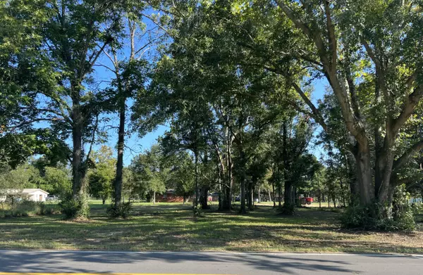 Lots 52/53 Co Hwy 183B,  Defuniak Springs,  FL 32433