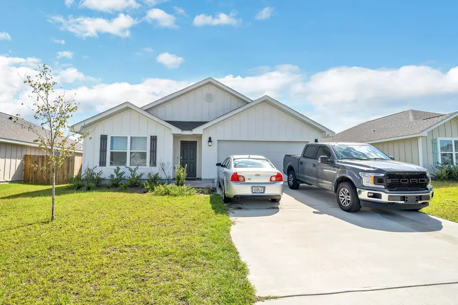 311 Flounder Street, Crestview, FL 32539