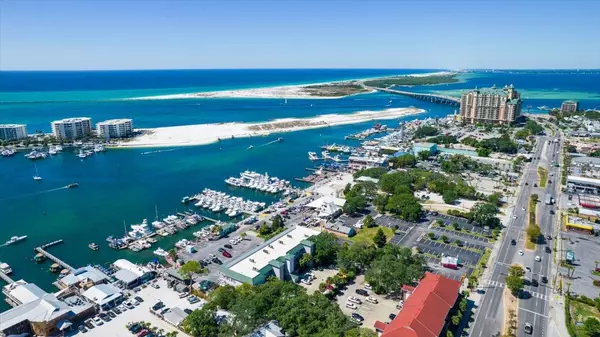 Destin, FL 32541,212 Harbor Boulevard  #UNIT 303