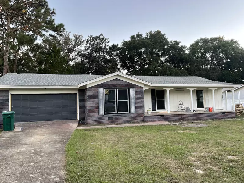 14 Walnut Avenue, Shalimar, FL 32579