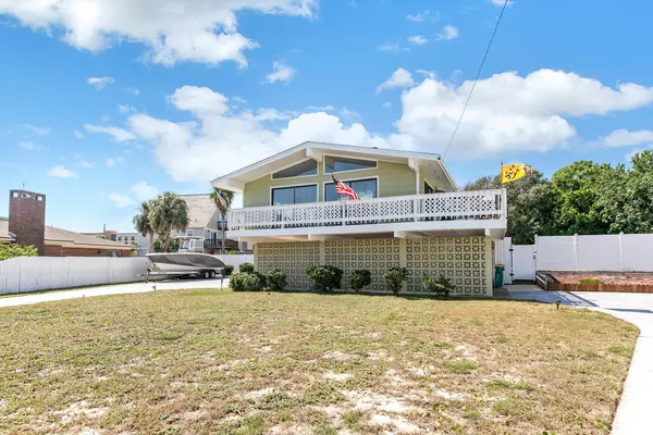 Fort Walton Beach, FL 32548,427 Caviar Drive