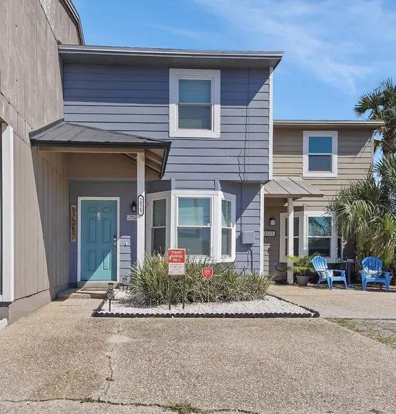 2525 Cypress Street  #APT E, Panama City Beach, FL 32408