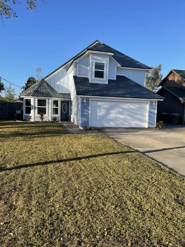 508 Krystal Lane, Lynn Haven, FL 32444