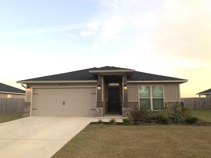 6233 Redberry Drive, Gulf Breeze, FL 32563