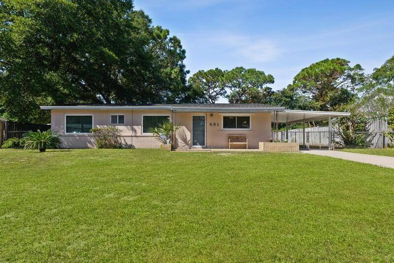 431 Stonehenge Drive, Mary Esther, FL 32569