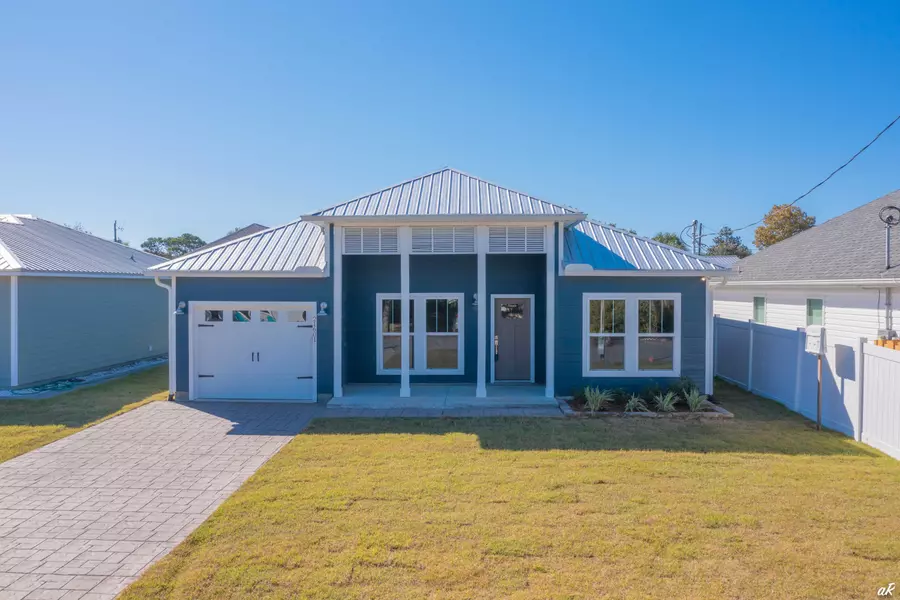 21601 Pompano Avenue, Panama City Beach, FL 32413