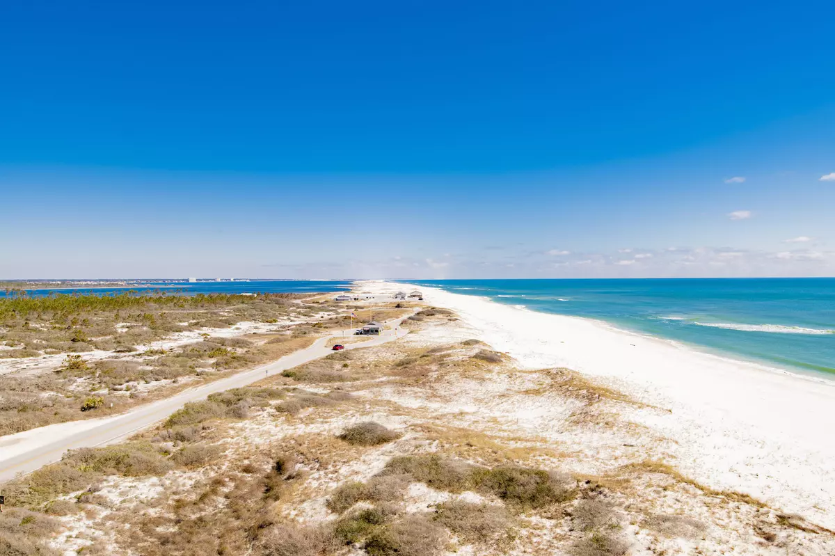 Pensacola, FL 32507,13333 Johnson Beach Rd Road  #302