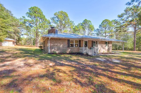 4 Pinewood Drive, Defuniak Springs, FL 32433