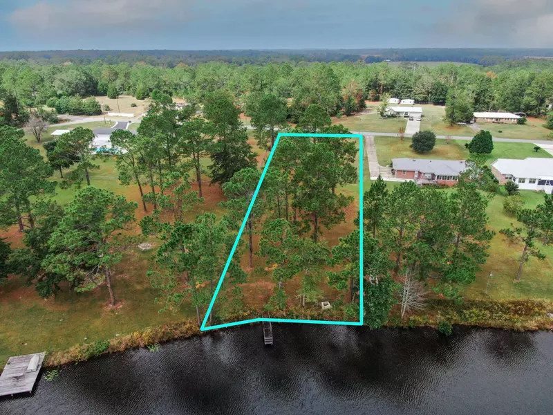 Lot 8 Ten Lake Drive, Defuniak Springs, FL 32433