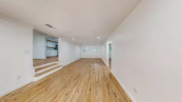 Pensacola, FL 32507,635 Colbert Avenue