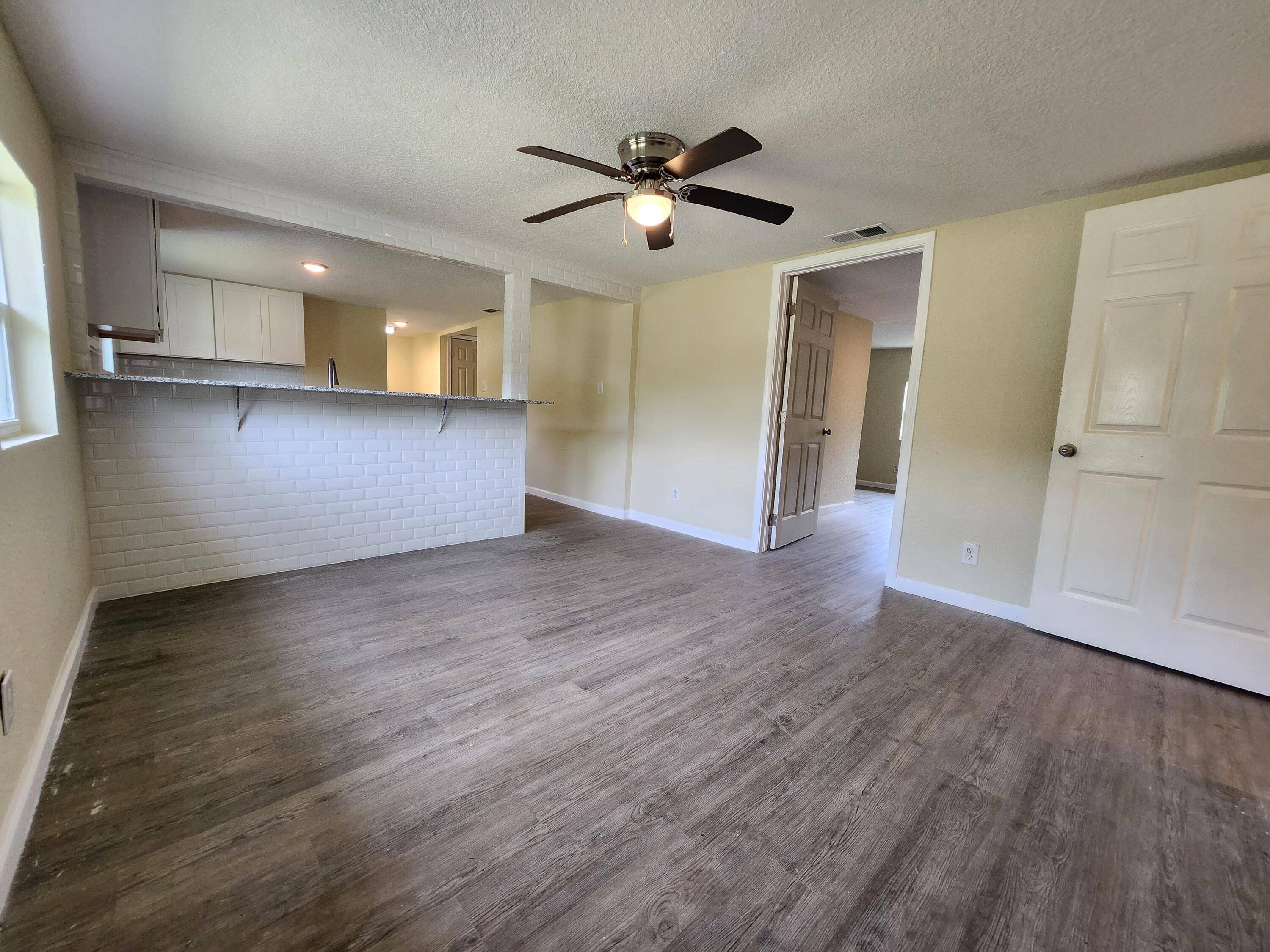 Navarre, FL 32566,8313 Calle Mio