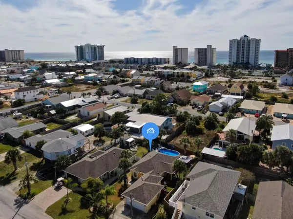 6423 Pinetree Avenue, Panama City Beach, FL 32408