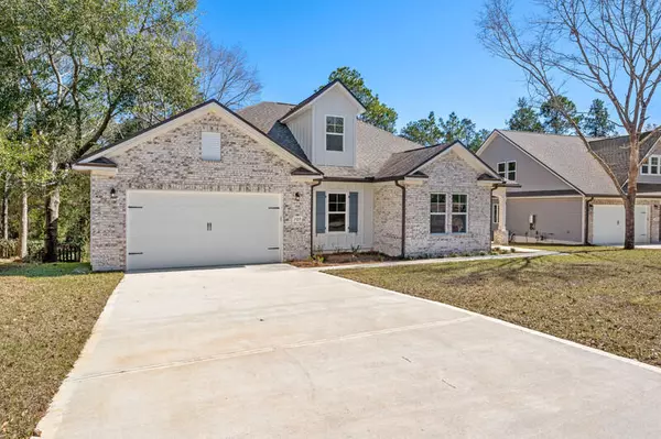 Crestview, FL 32536,325 Key Lime Place