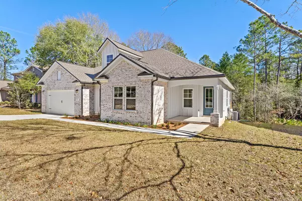 Crestview, FL 32536,325 Key Lime Place