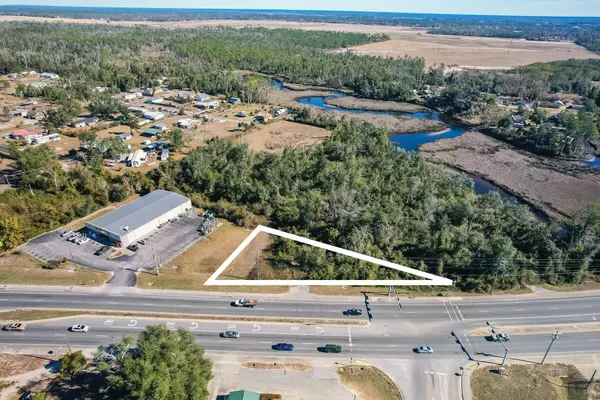 7716 Highway 77, Southport, FL 32409