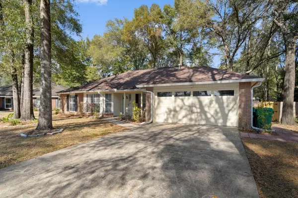 2805 Titleist Lane, Crestview, FL 32539