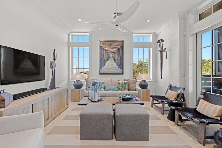 84 N Barrett Square  #4, Rosemary Beach, FL 32461