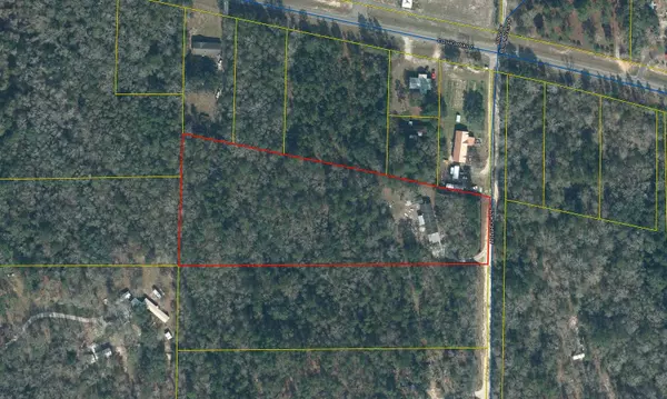 100 Holbrook Lane, Laurel Hill, FL 32567