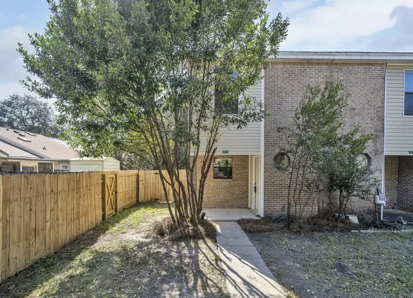 13 NW Poulton Drive  #UNIT F, Fort Walton Beach, FL 32548