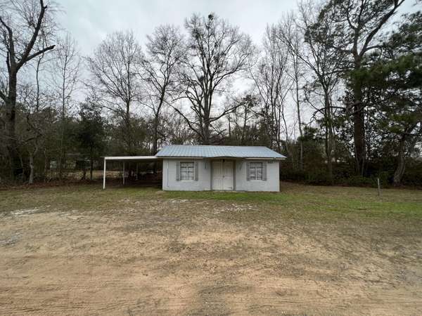 1827 W Highway 90,  Baker,  FL 32531