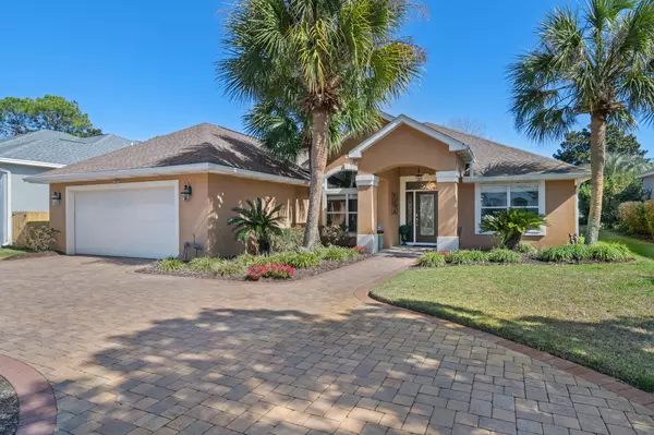 285 Tequesta Drive,  Destin,  FL 32541