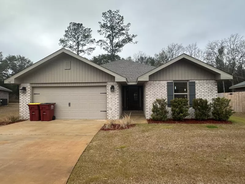 130 Ridgeway Circle, Crestview, FL 32536