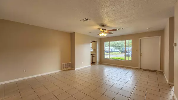 Mary Esther, FL 32569,261 Lee Drive