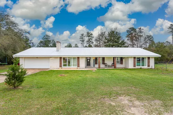 4331 Poverty Creek Road, Crestview, FL 32539