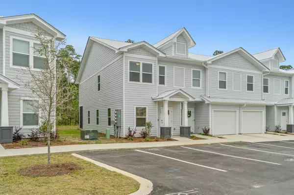 Freeport, FL 32439,185 Date Palm Lane