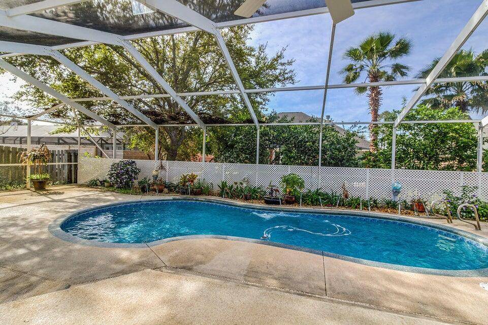 1704 Turkey Oak Drive, Navarre, FL 32566