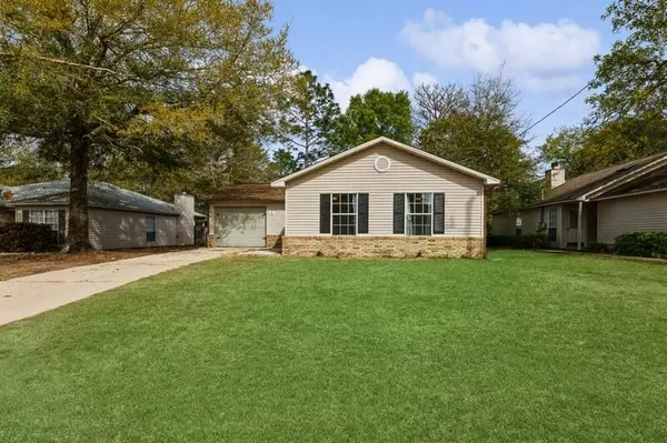 5 Courtney Lane, Crestview, FL 32539