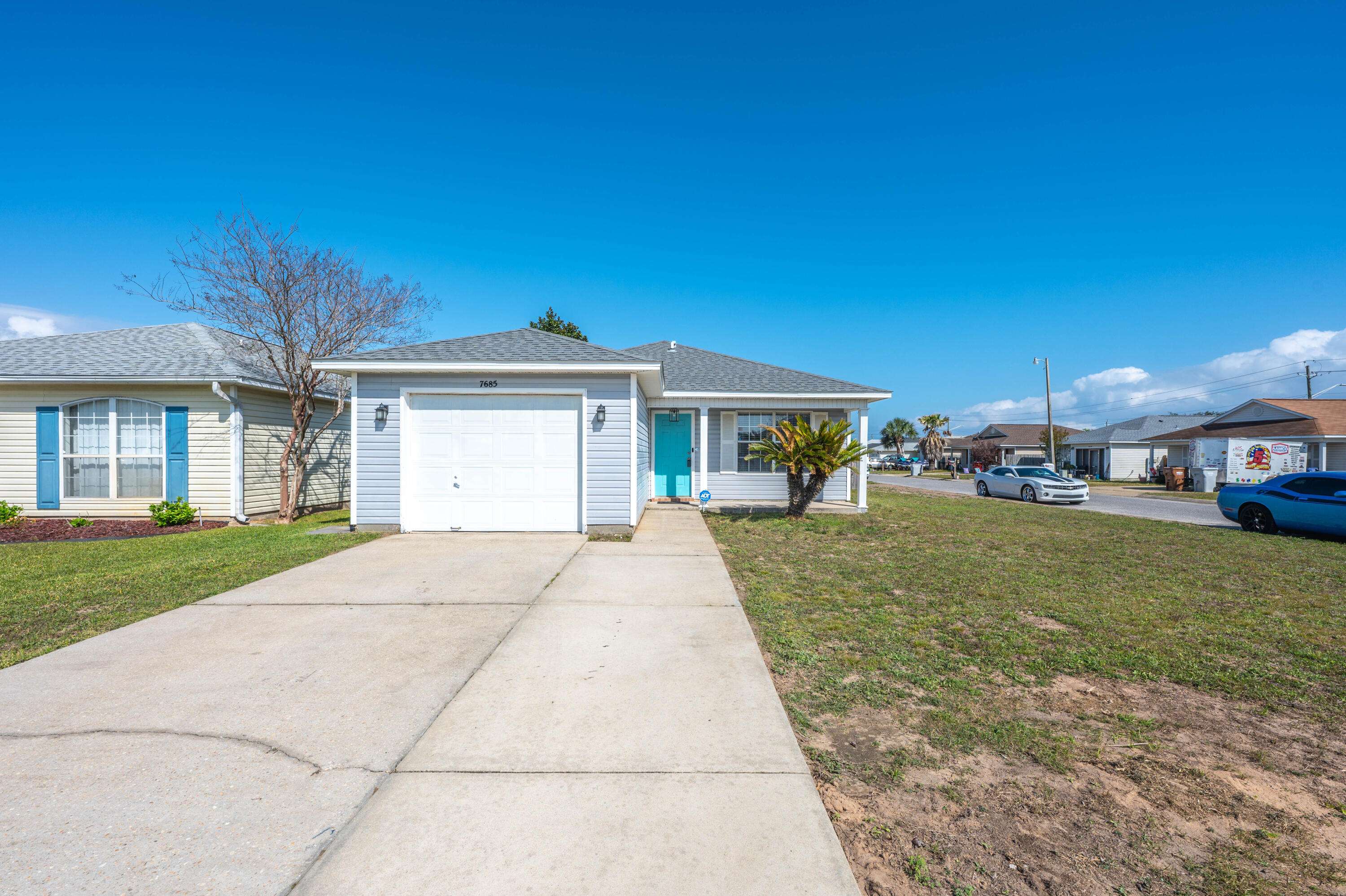 7685 Chablis Circle, Navarre, FL 32566