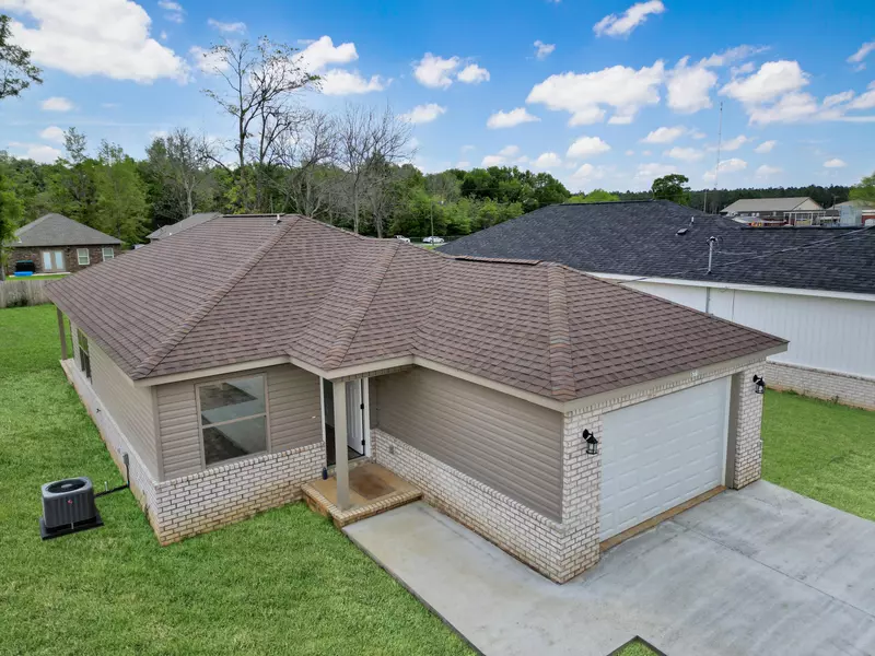 5771 Monroe Street, Baker, FL 32531