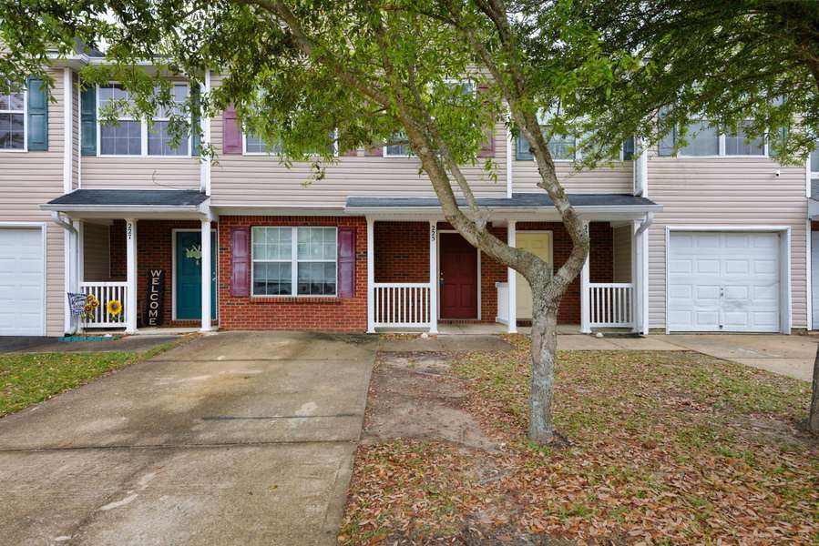 225 Swaying Pine Court, Crestview, FL 32539