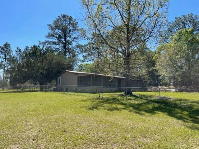 1202 Brake Road, Westville, FL 32464