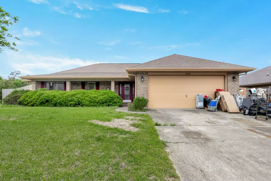 1863 Bay Pine Circle, Gulf Breeze, FL 32563