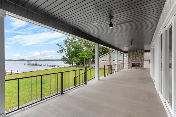 6800 E Bay Boulevard, Navarre, FL 32566