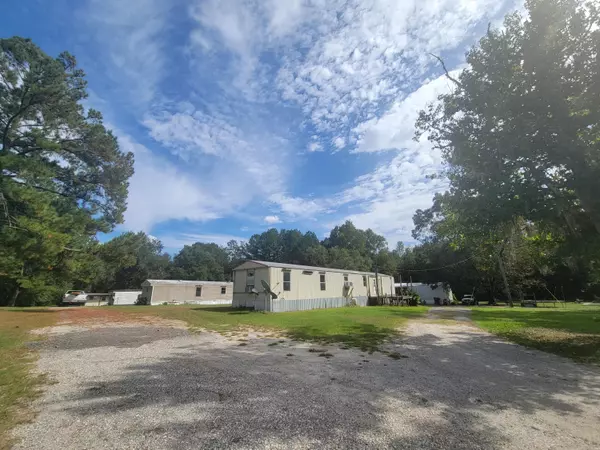 Ponce De Leon, FL 32455,1949 State Highway 81