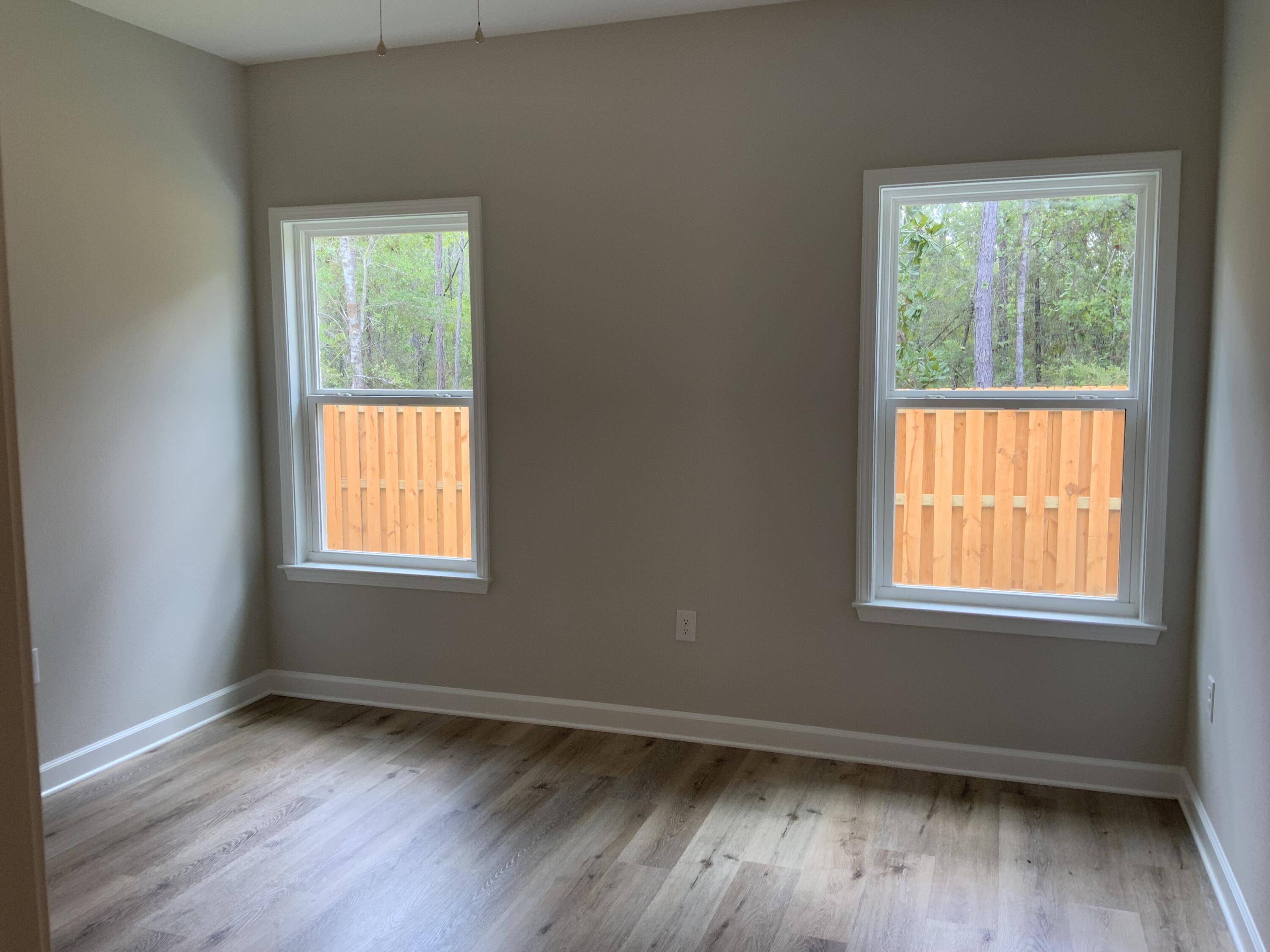 Freeport, FL 32439,119 Laurel Oaks Drive
